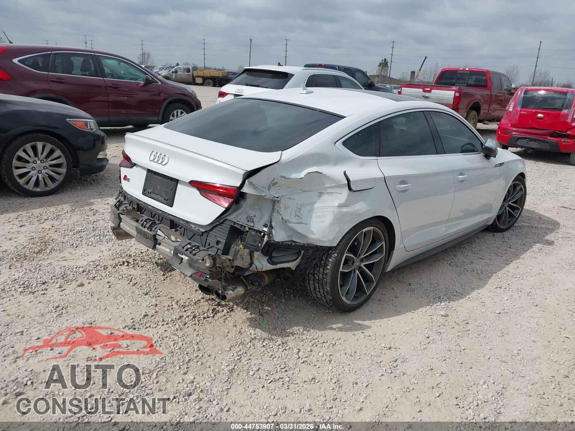 AUDI S5 2018 - WAUC4CF50JA108908