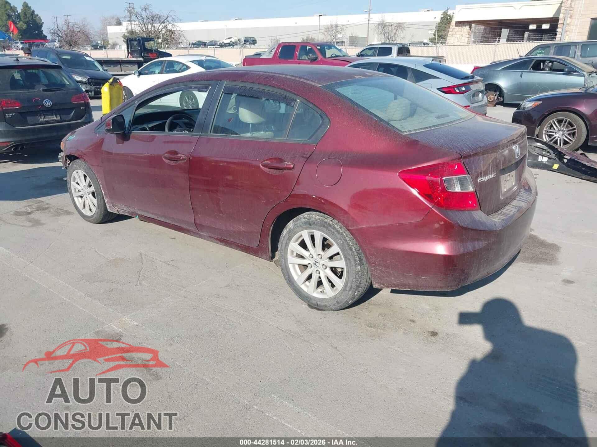 HONDA CIVIC 2012 - 2HGFB2F82CH510266