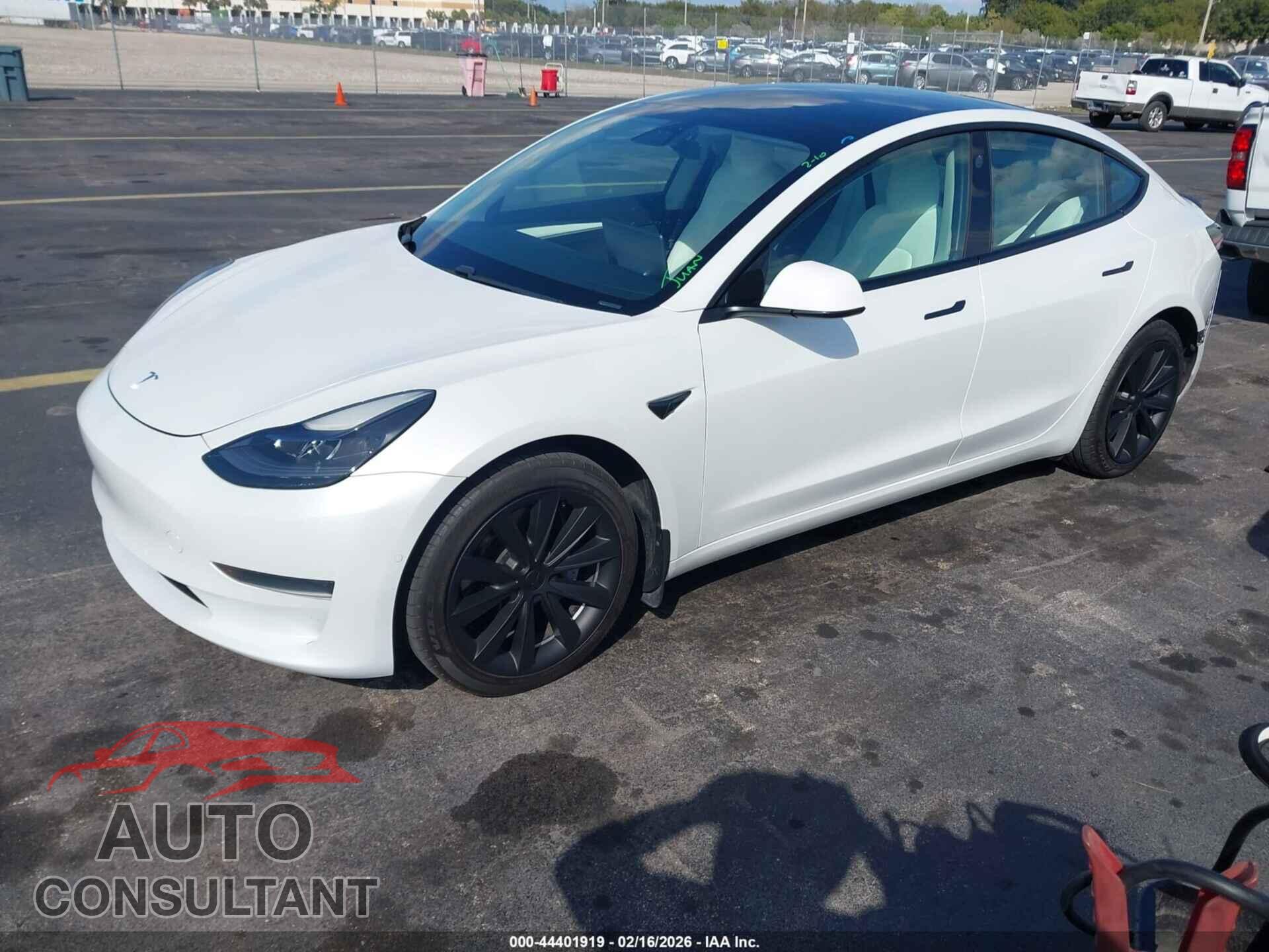 TESLA MODEL 3 2021 - 5YJ3E1EA5MF973162