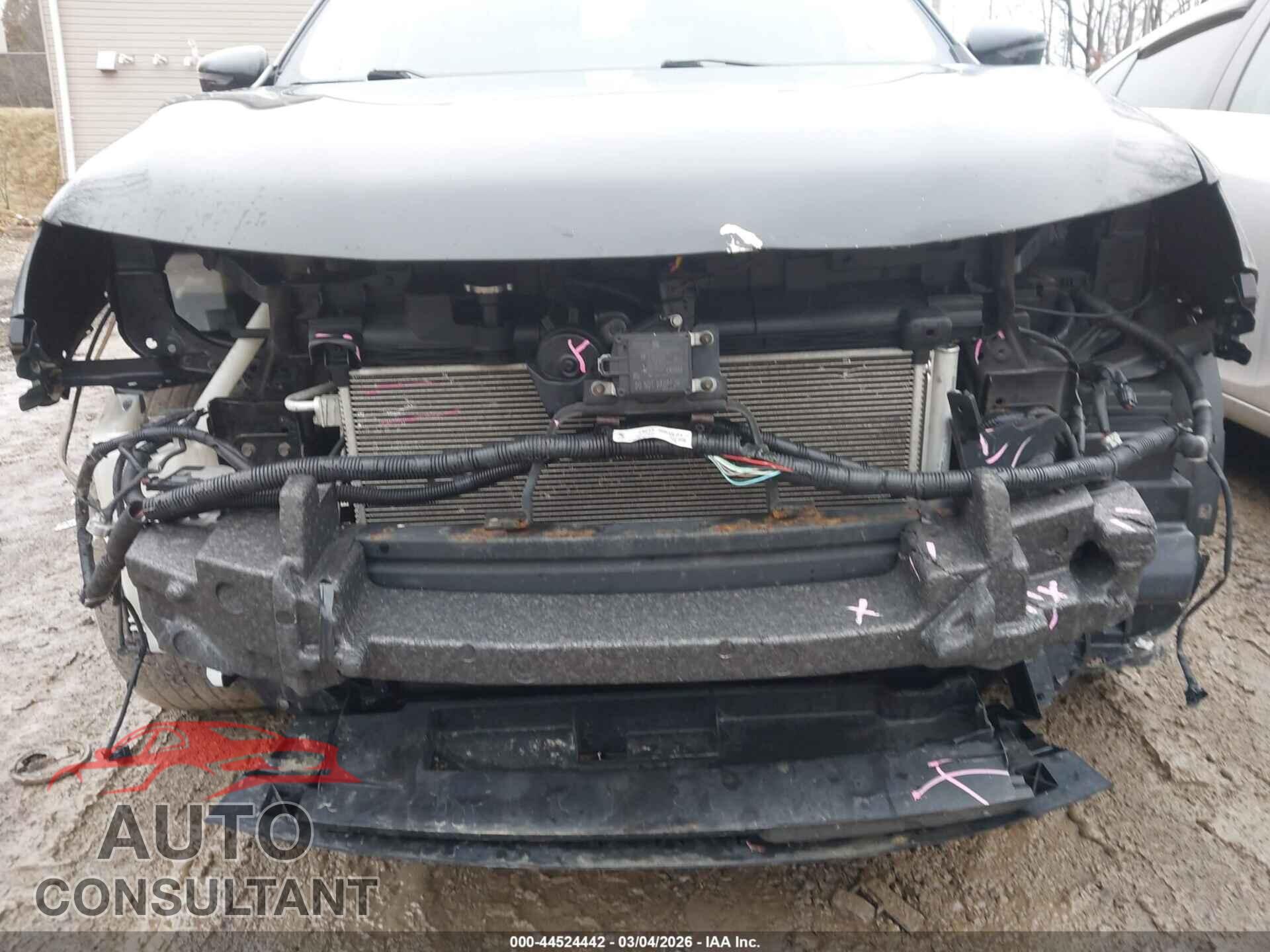 NISSAN ROGUE 2017 - KNMAT2MV3HP592994