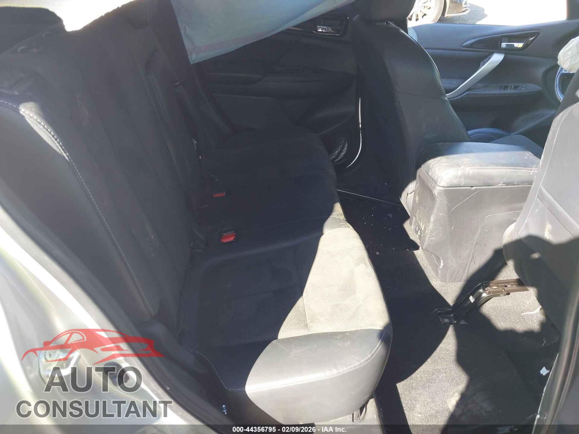 MITSUBISHI ECLIPSE CROSS 2024 - JA4ATWAA7RZ034218