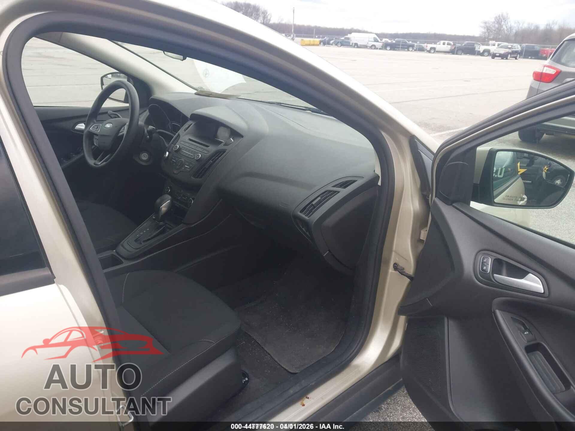 FORD FOCUS 2017 - 1FADP3F20HL320295