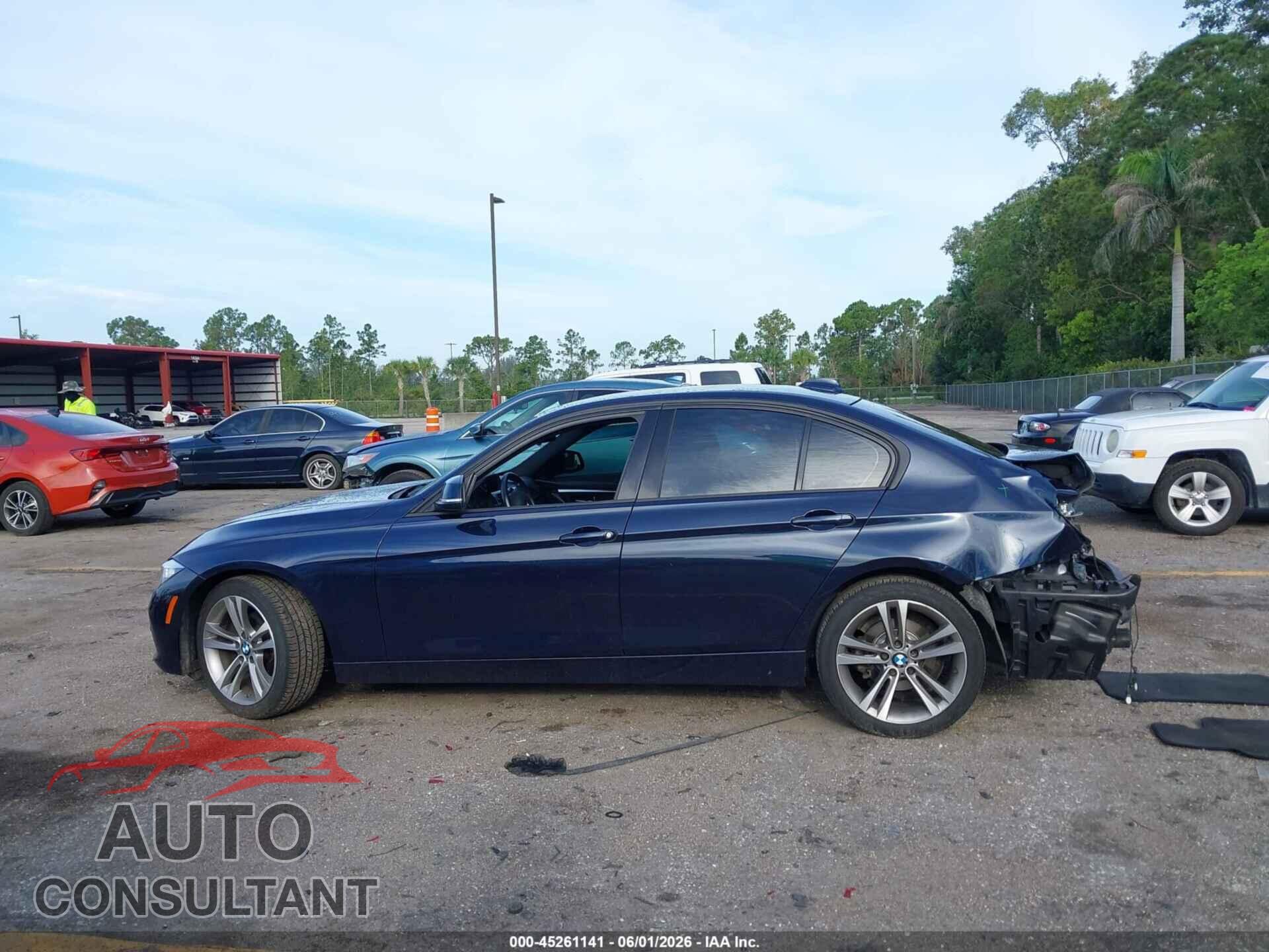 BMW 328I 2016 - WBA8E9G52GNU30505