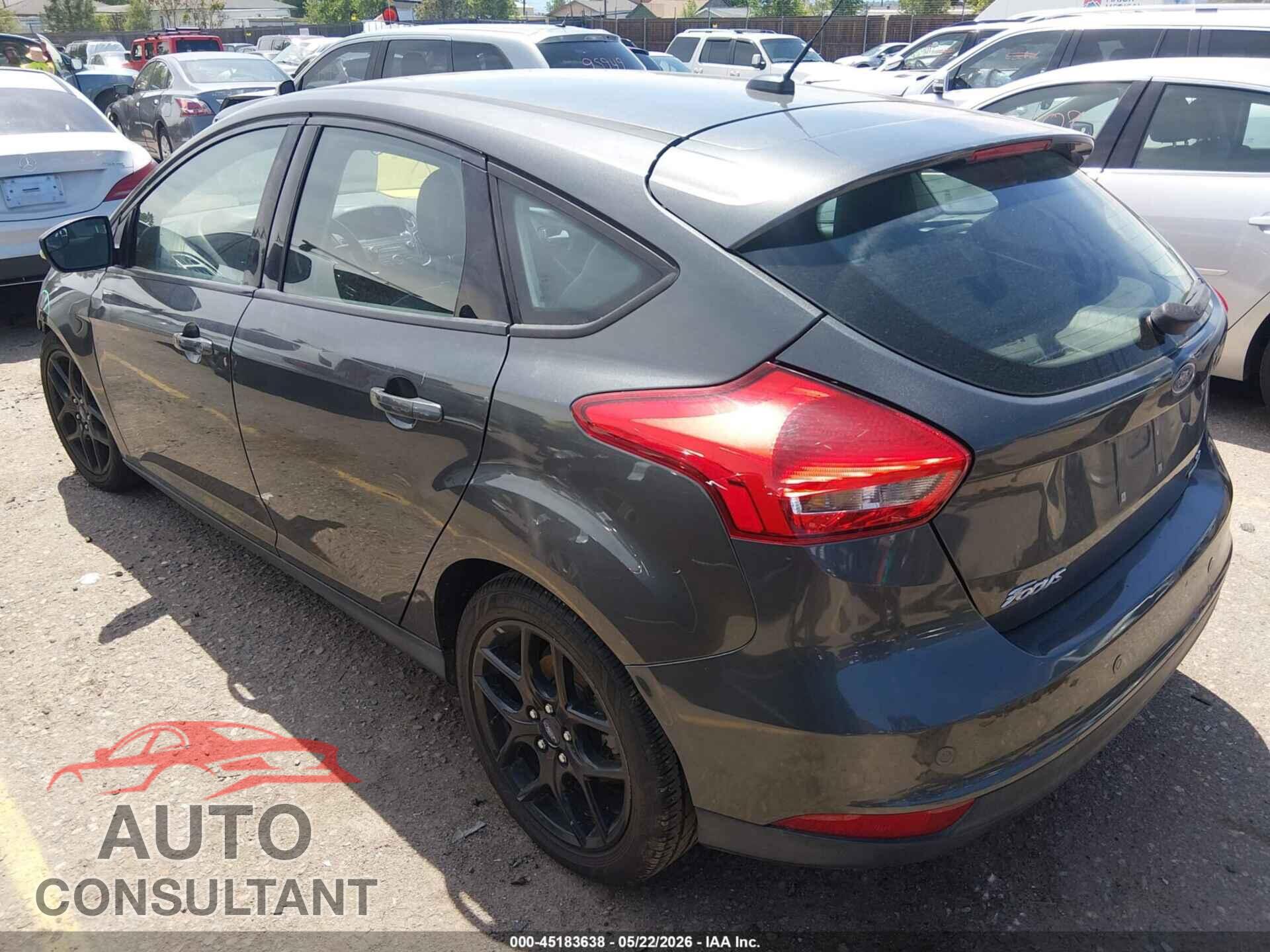 FORD FOCUS 2016 - 1FADP3K28GL286367