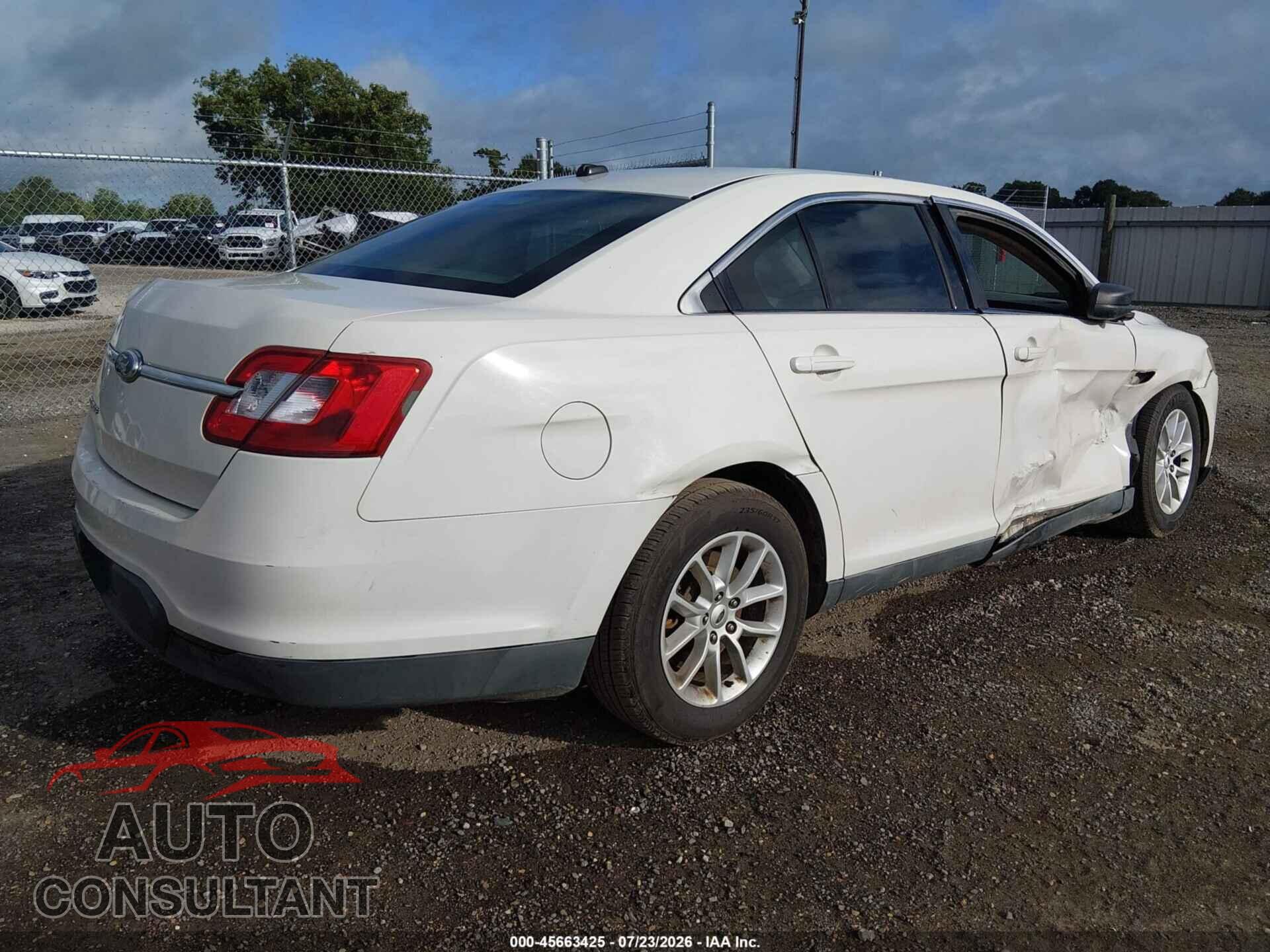 FORD TAURUS 2011 - 1FAHP2DW0BG150196