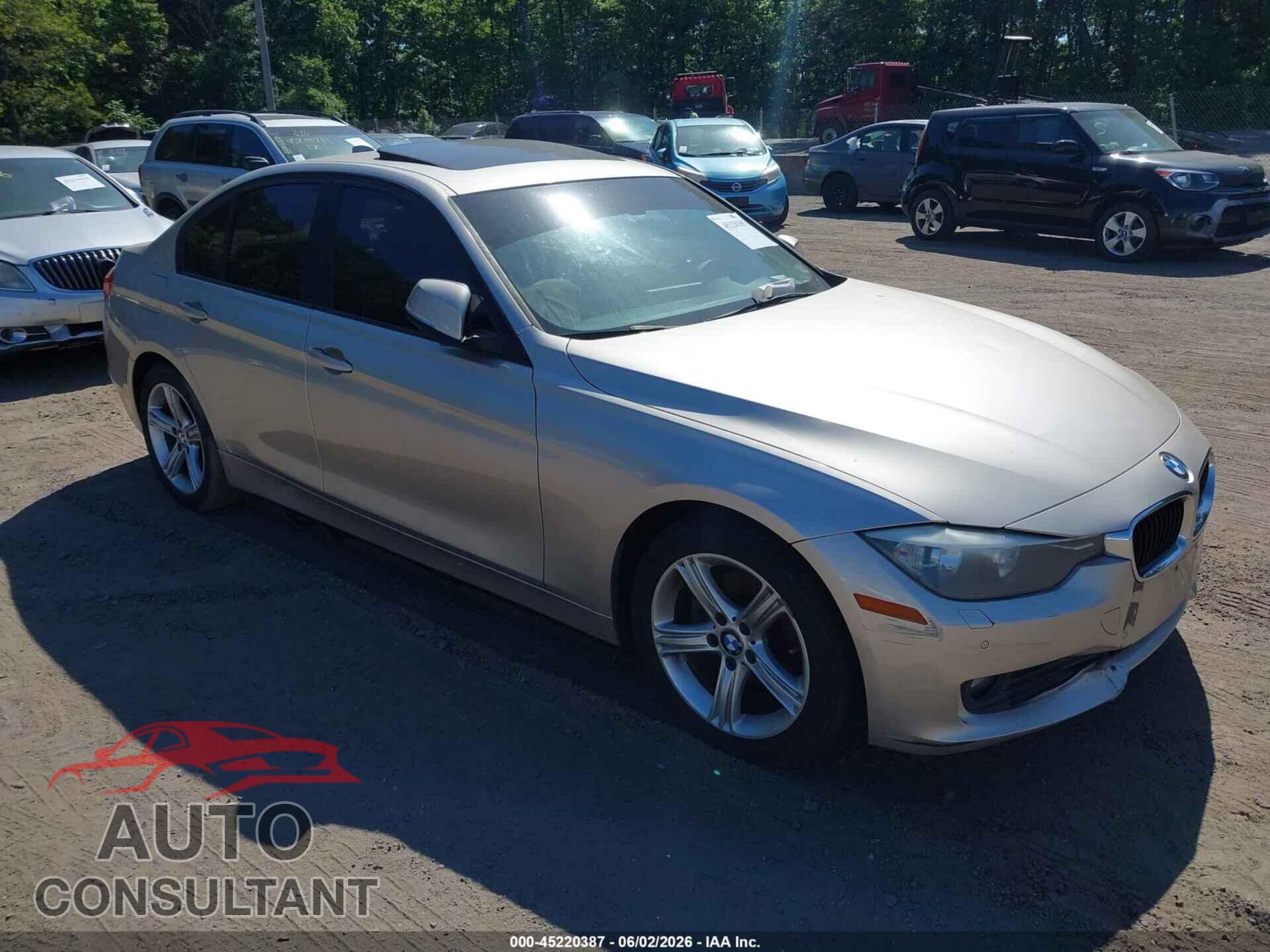 BMW 320I 2014 - WBA3C3C5XEPV90717