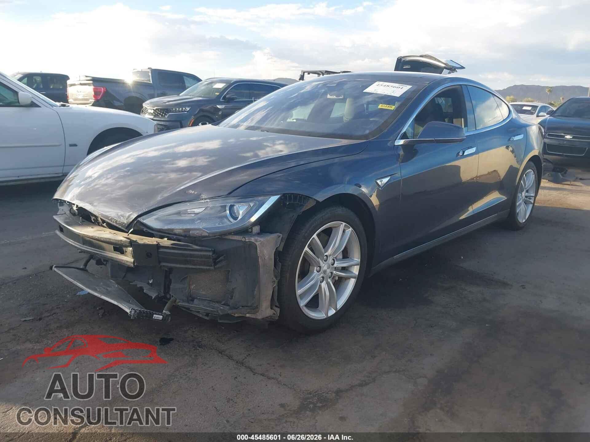 TESLA MODEL S 2016 - 5YJSA1E12GF121945