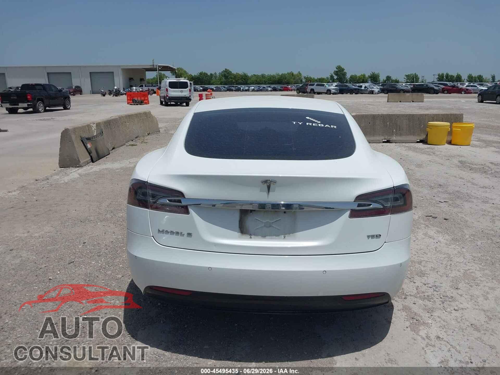 TESLA MODEL S 2016 - 5YJSA1E28GF145238