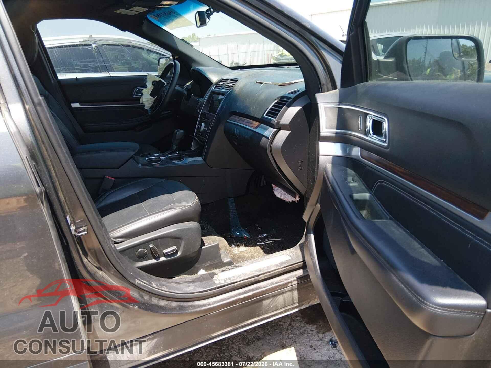 FORD EXPLORER 2018 - 1FM5K7F84JGB57864