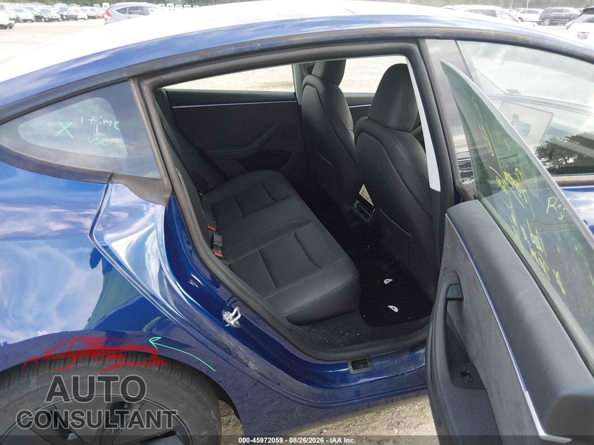 TESLA MODEL 3 2025 - 5YJ3E1EB0SF904210