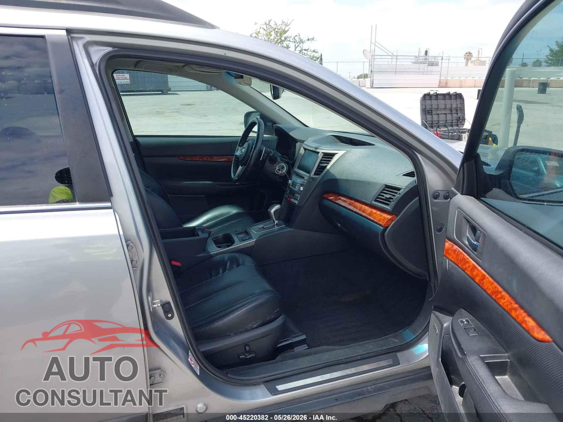 SUBARU OUTBACK 2010 - 4S4BRDLC8A2377009