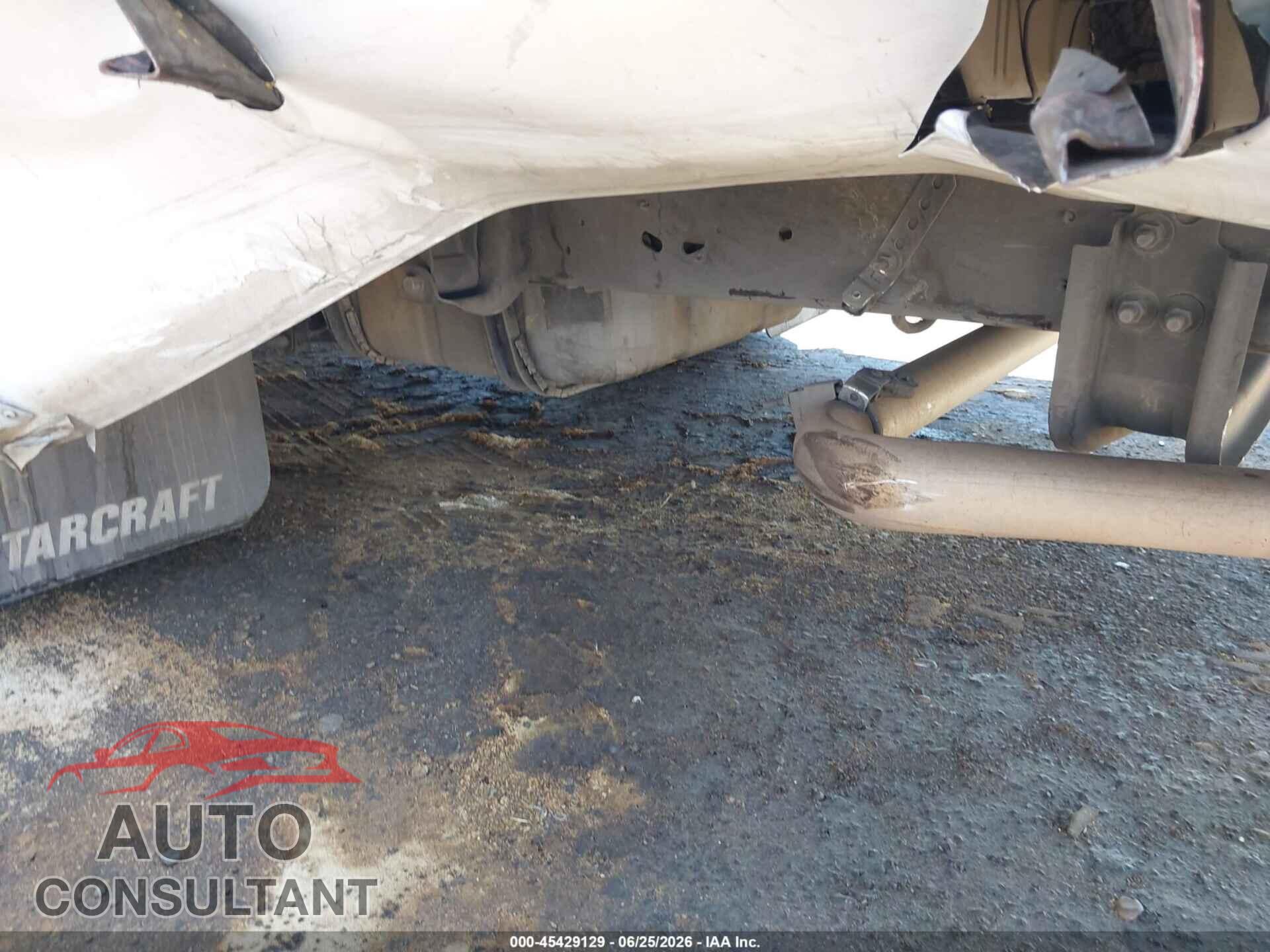 FORD E-350 CUTAWAY 2018 - 1FDEE3F68JDC20979