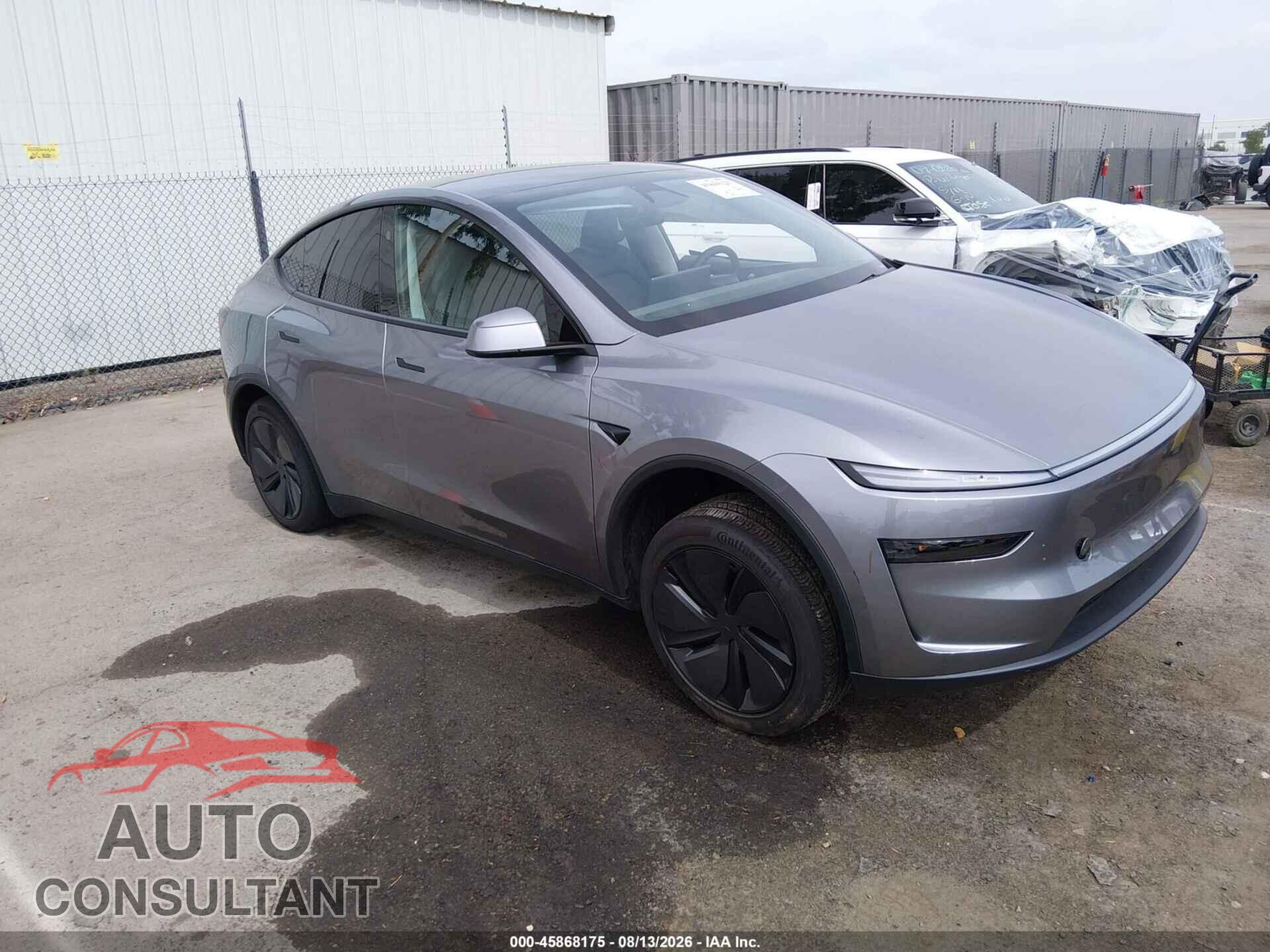 TESLA MODEL Y 2026 - 7SAYGDEE0TF450220