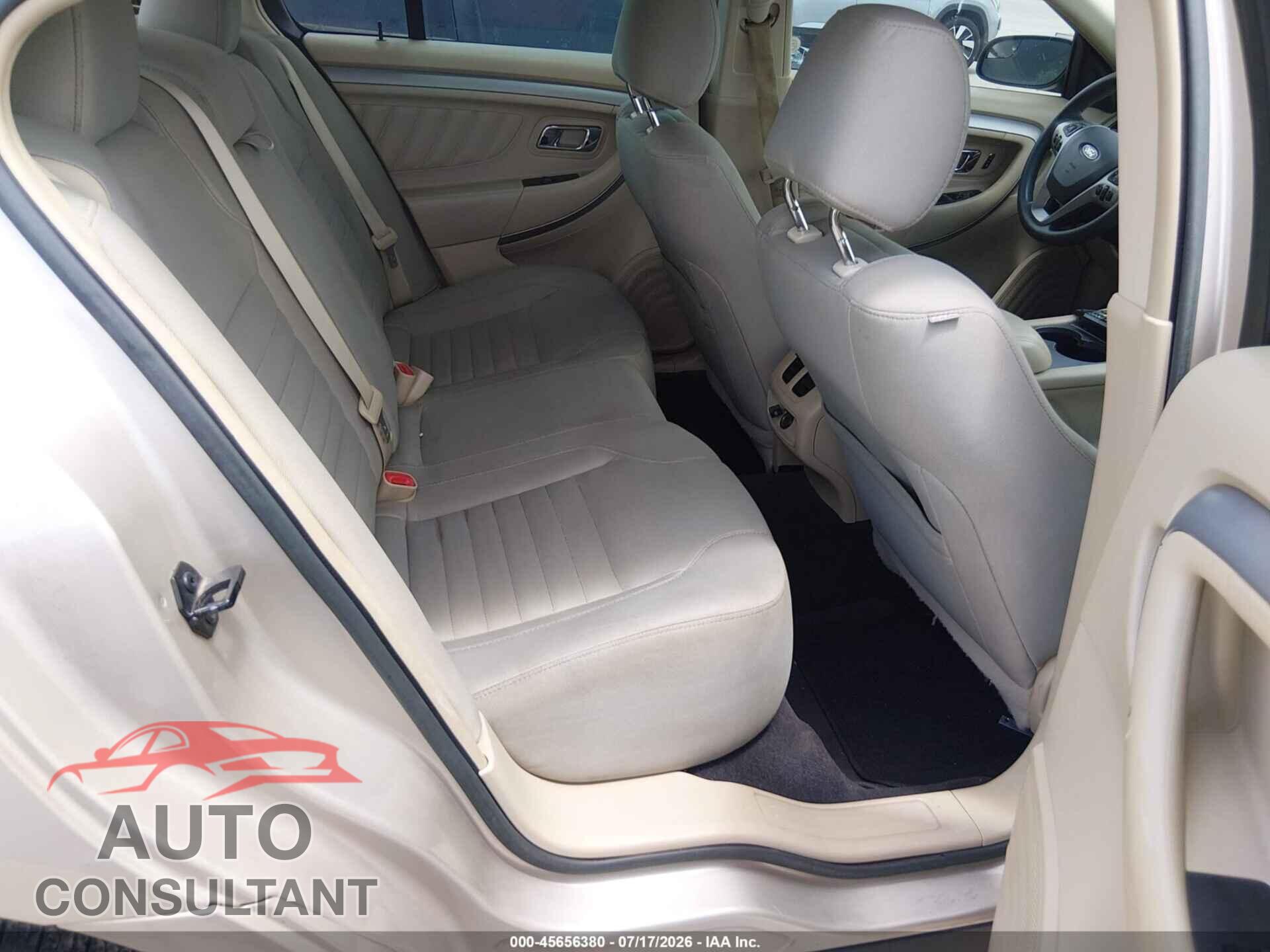 FORD TAURUS 2017 - 1FAHP2D85HG137471