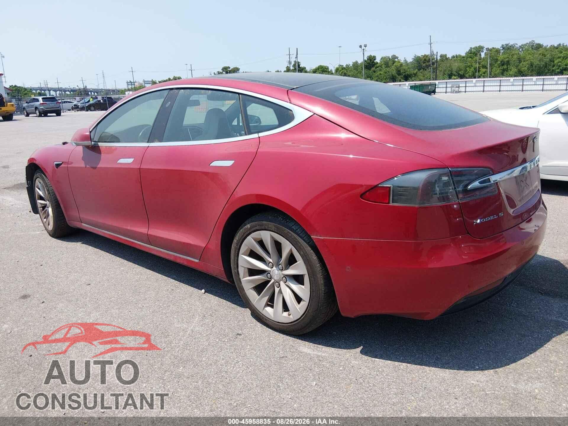 TESLA MODEL S 2017 - 5YJSA1E2XHF215372