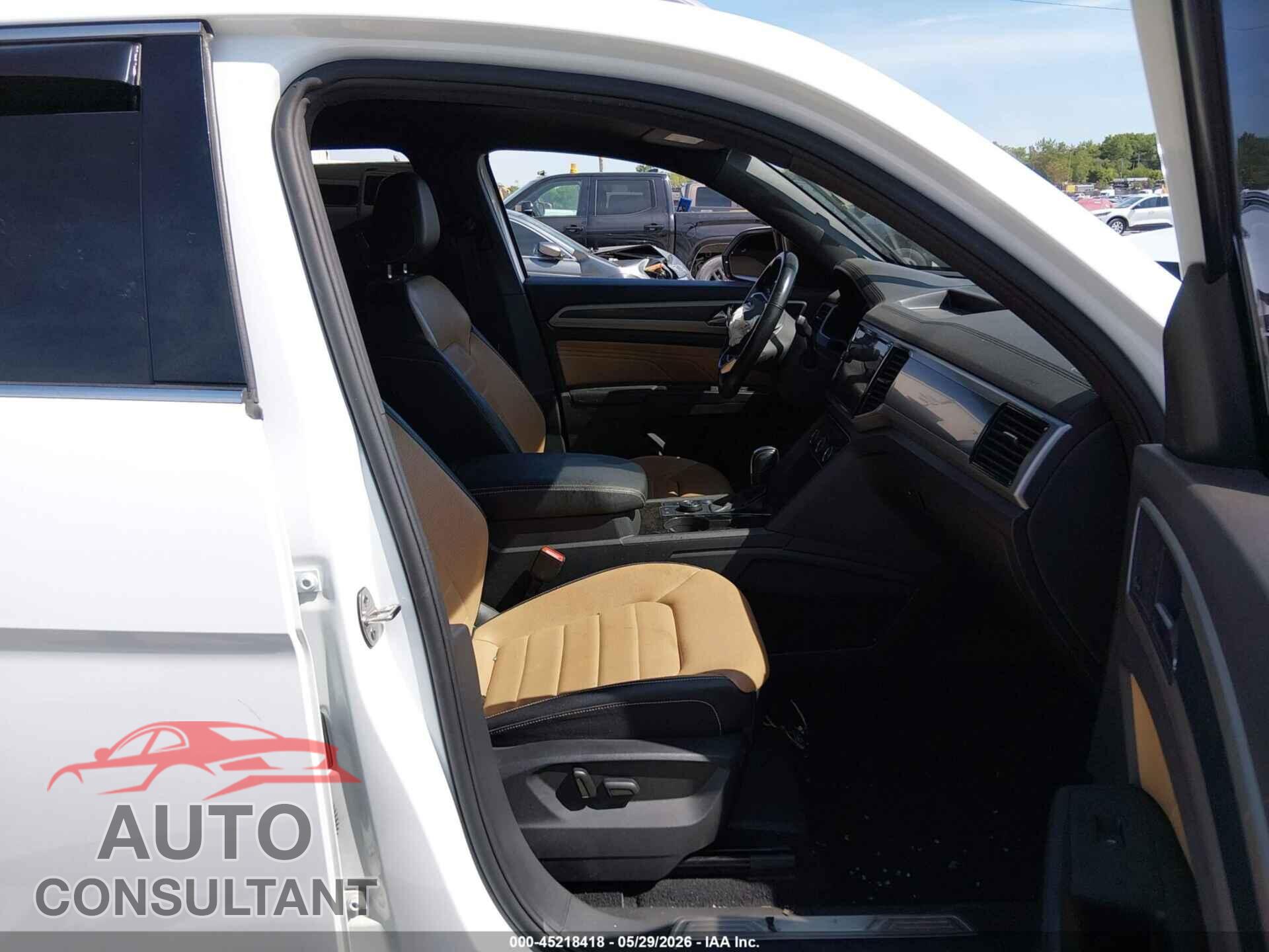 VOLKSWAGEN ATLAS CROSS SPORT 2020 - 1V2TE2CA8LC213908
