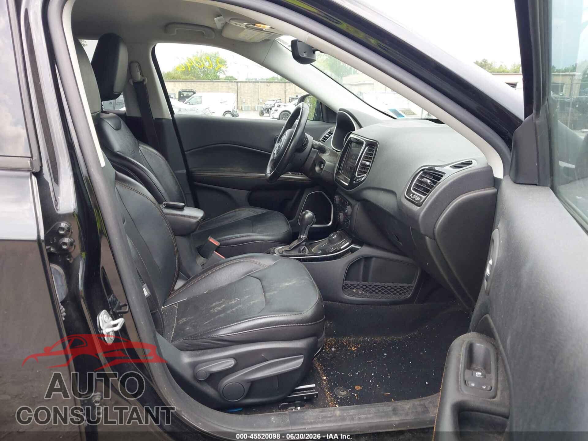 JEEP COMPASS 2020 - 3C4NJDCB3LT236205