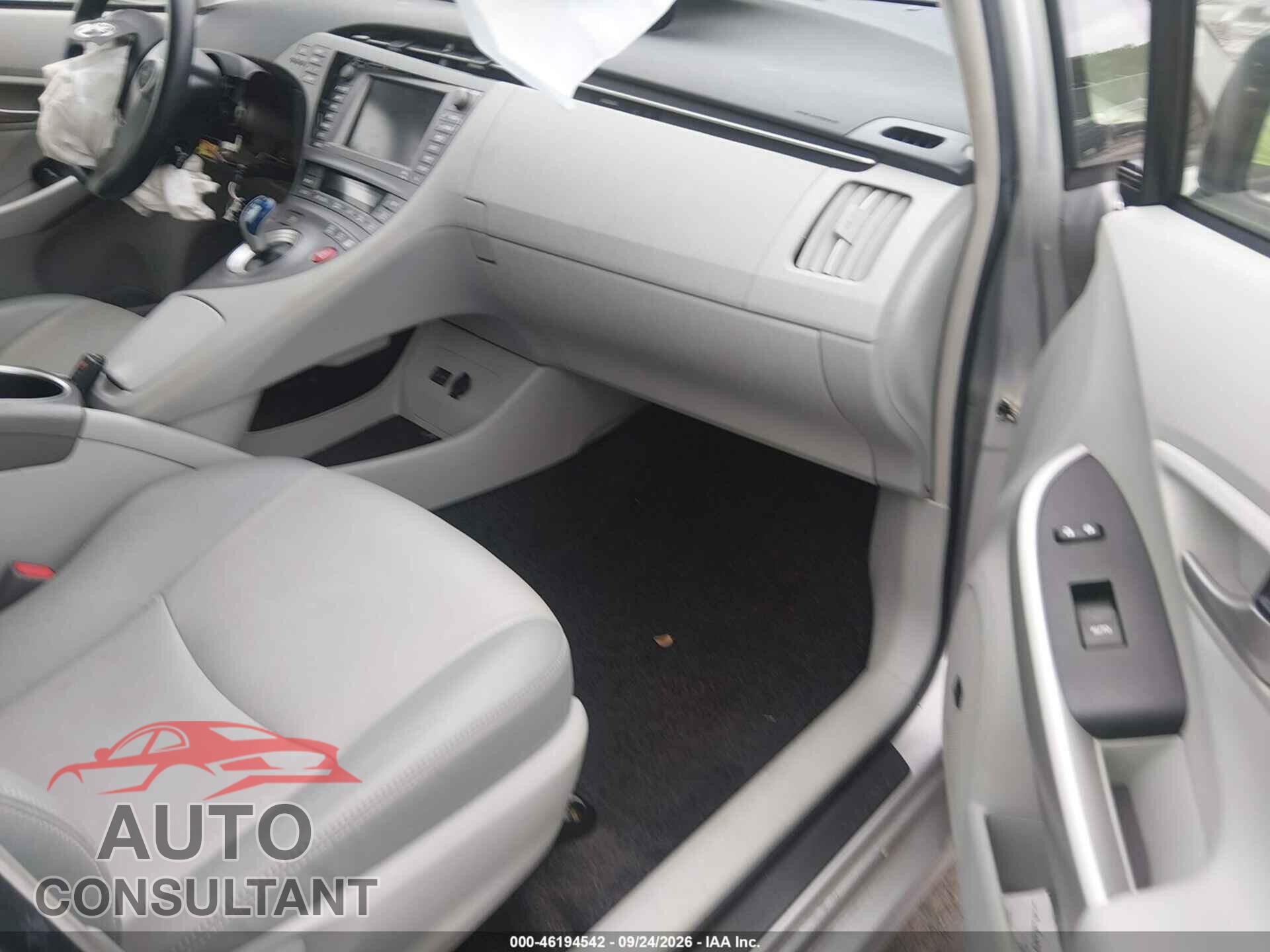 TOYOTA PRIUS 2015 - JTDKN3DU7F1892274