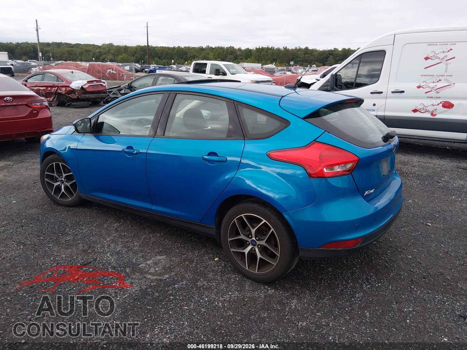 FORD FOCUS 2017 - 1FADP3M21HL228308