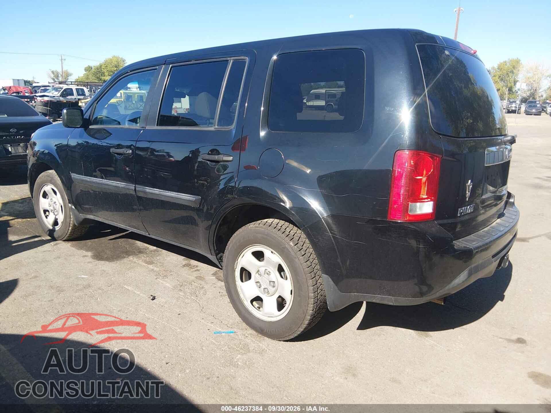 HONDA PILOT 2015 - 5FNYF4H22FB068096