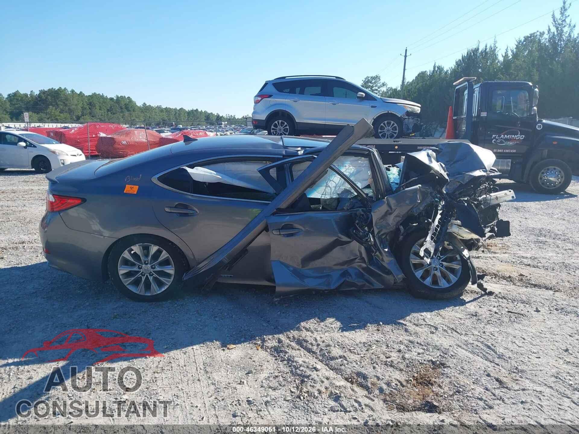 LEXUS ES 300H 2013 - JTHBW1GG4D2008384