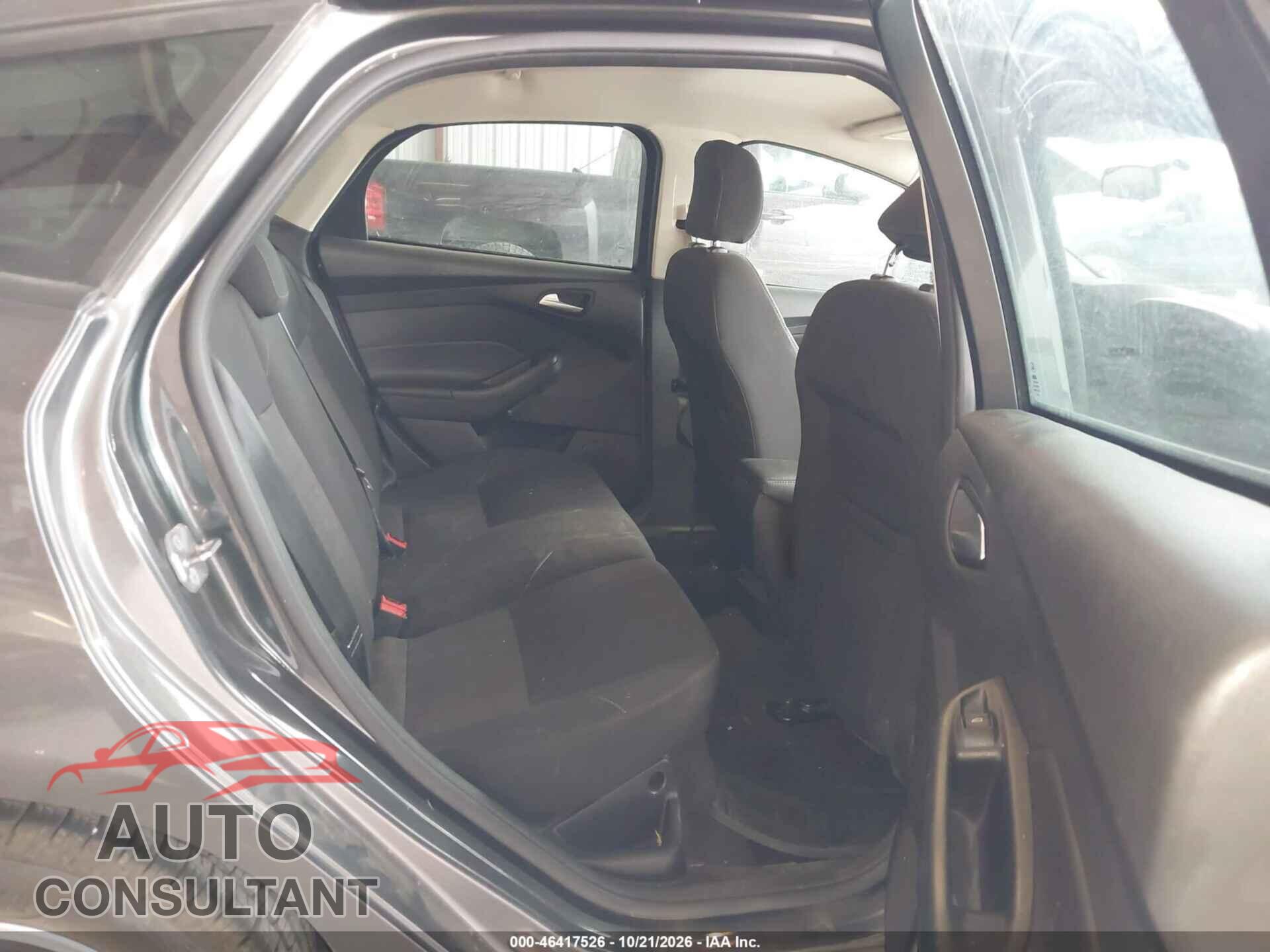 FORD FOCUS 2015 - 1FADP3K20FL358564