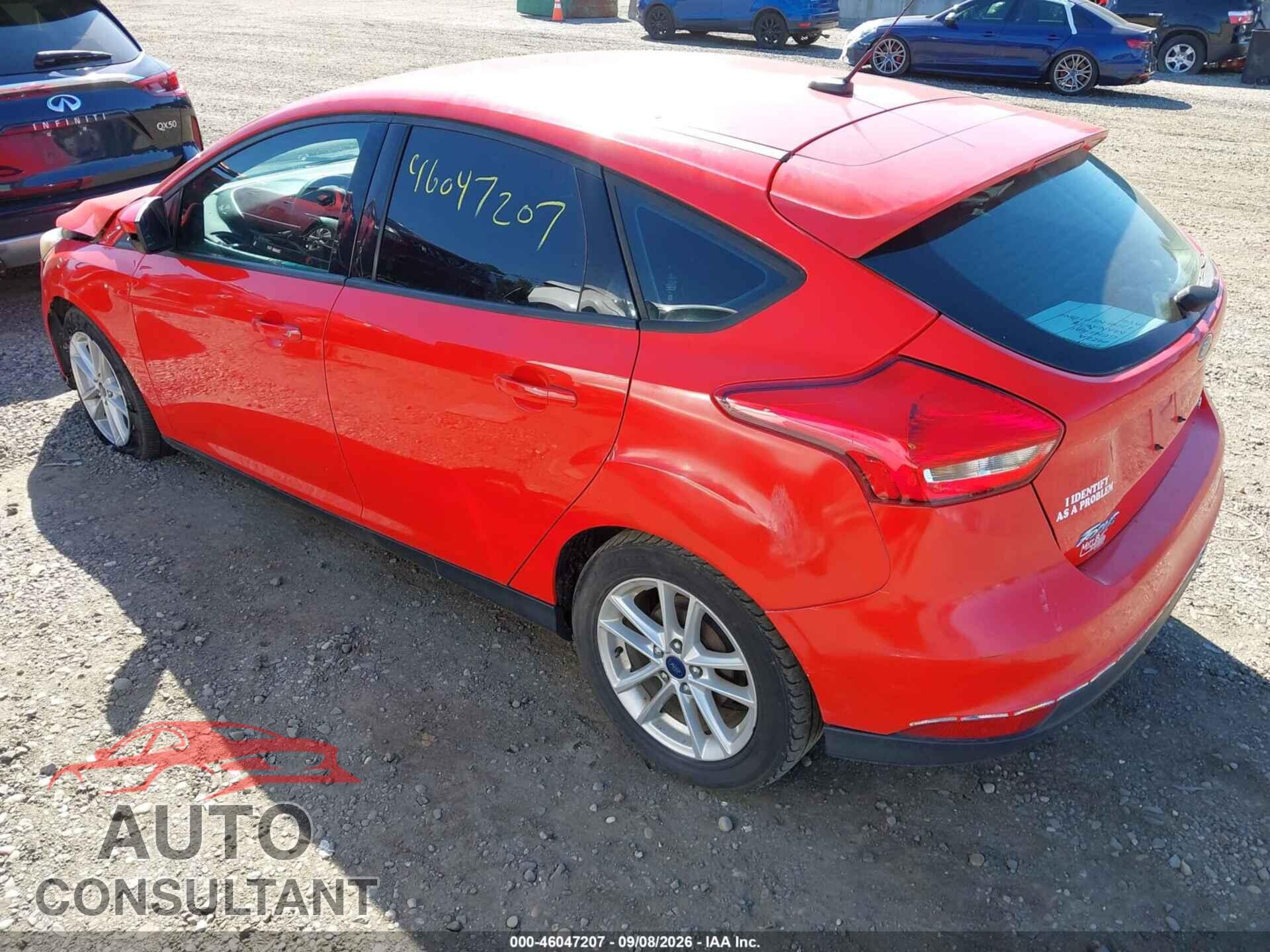 FORD FOCUS 2017 - 1FADP3K28HL280196