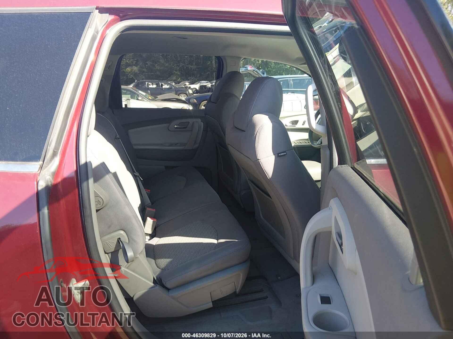CHEVROLET TRAVERSE 2010 - 1GNLVFED4AJ247652