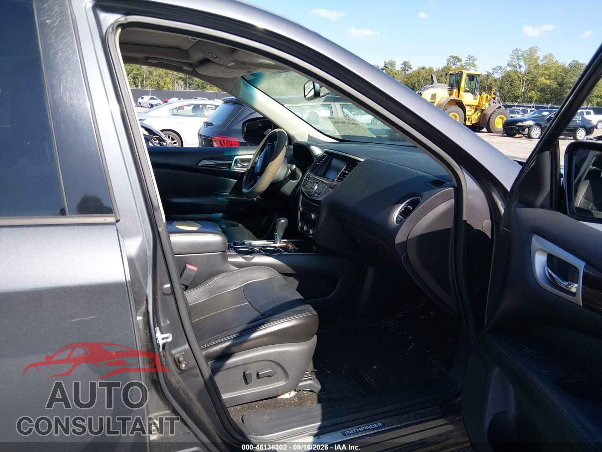 NISSAN PATHFINDER 2013 - 5N1AR2MM4DC673330