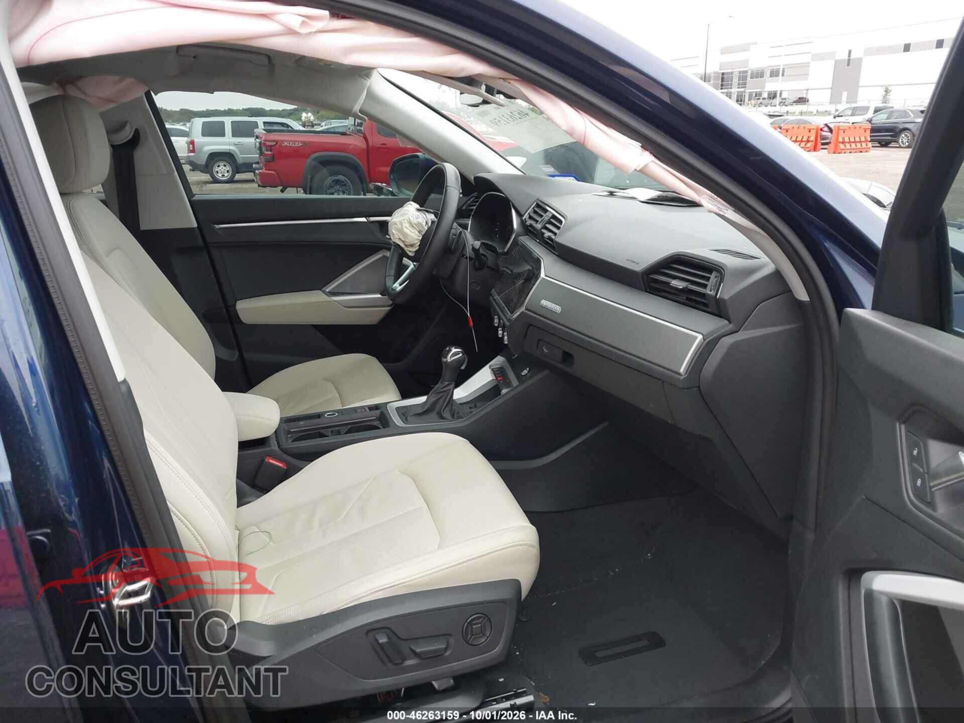 AUDI Q3 2024 - WA1EECF36R1043110