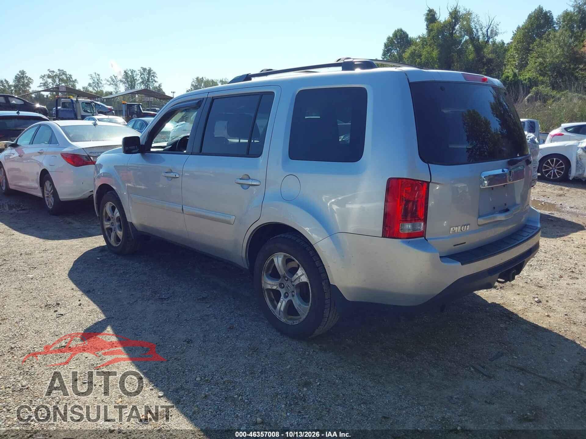 HONDA PILOT 2013 - 5FNYF4H61DB070356