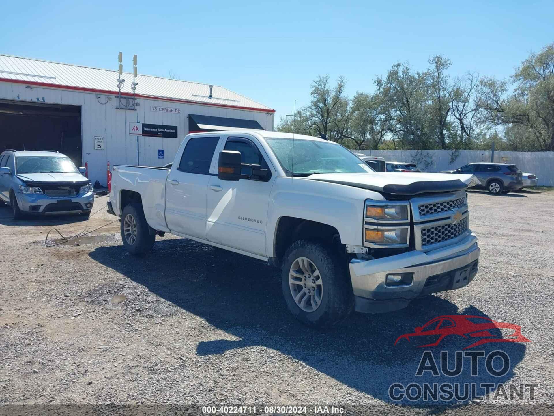 CHEVROLET SILVERADO 1500 2015 - 3GCUKREC8FG229050
