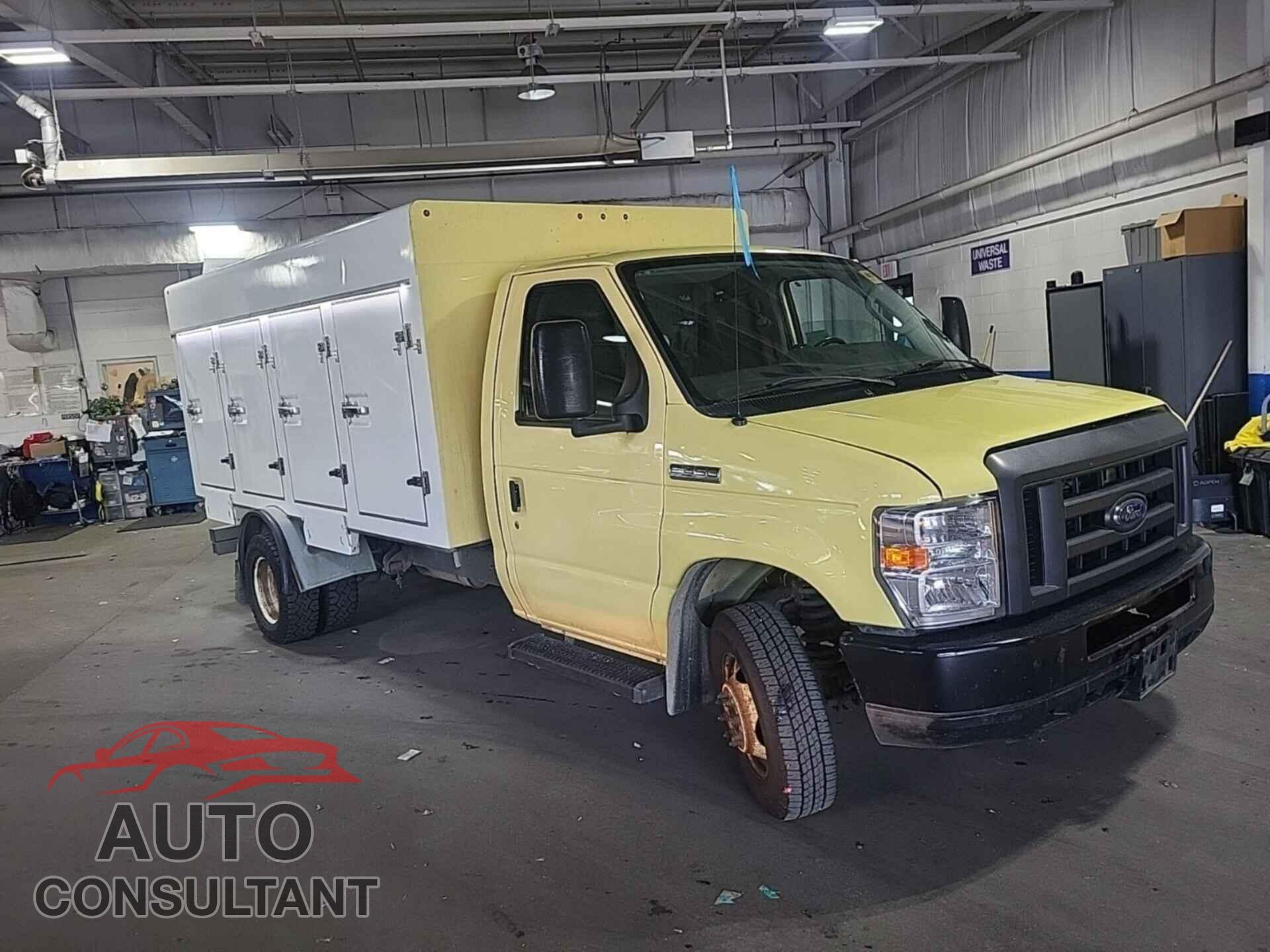 FORD ECONOLINE 2019 - 1FDXE4FS2KDC52257