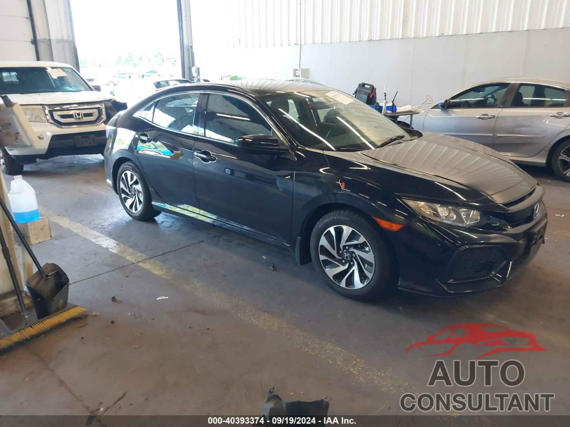 HONDA CIVIC 2017 - SHHFK7H20HU403944