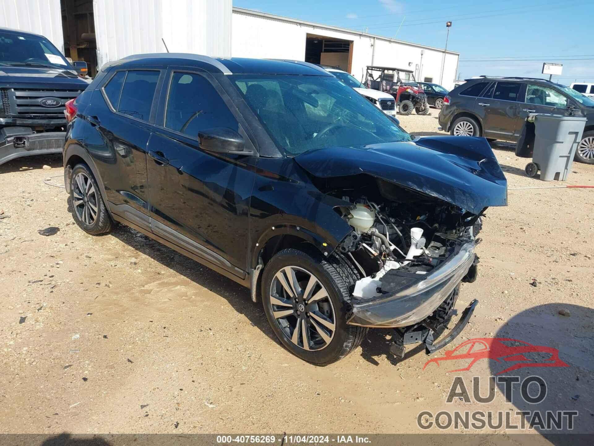 NISSAN KICKS 2018 - 3N1CP5CU4JL516700