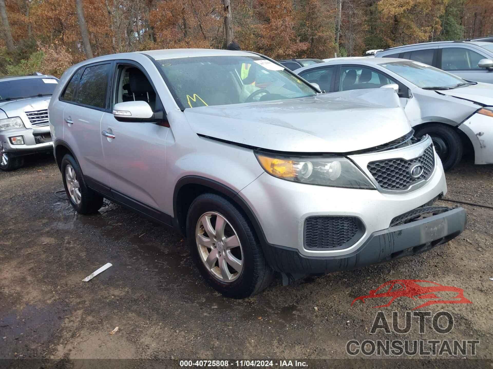 KIA SORENTO 2012 - 5XYKT3A17CG191438