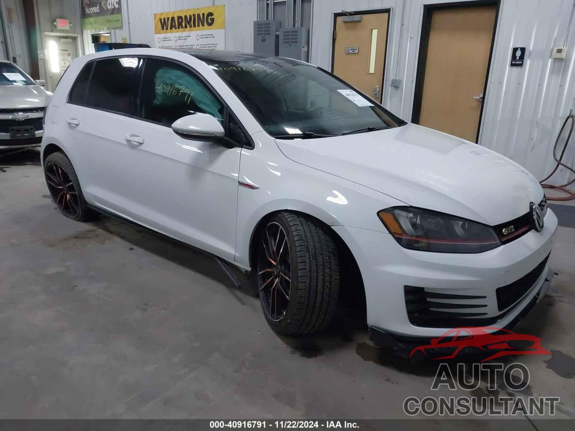 VOLKSWAGEN GOLF GTI 2016 - 3VW4T7AU8GM025073