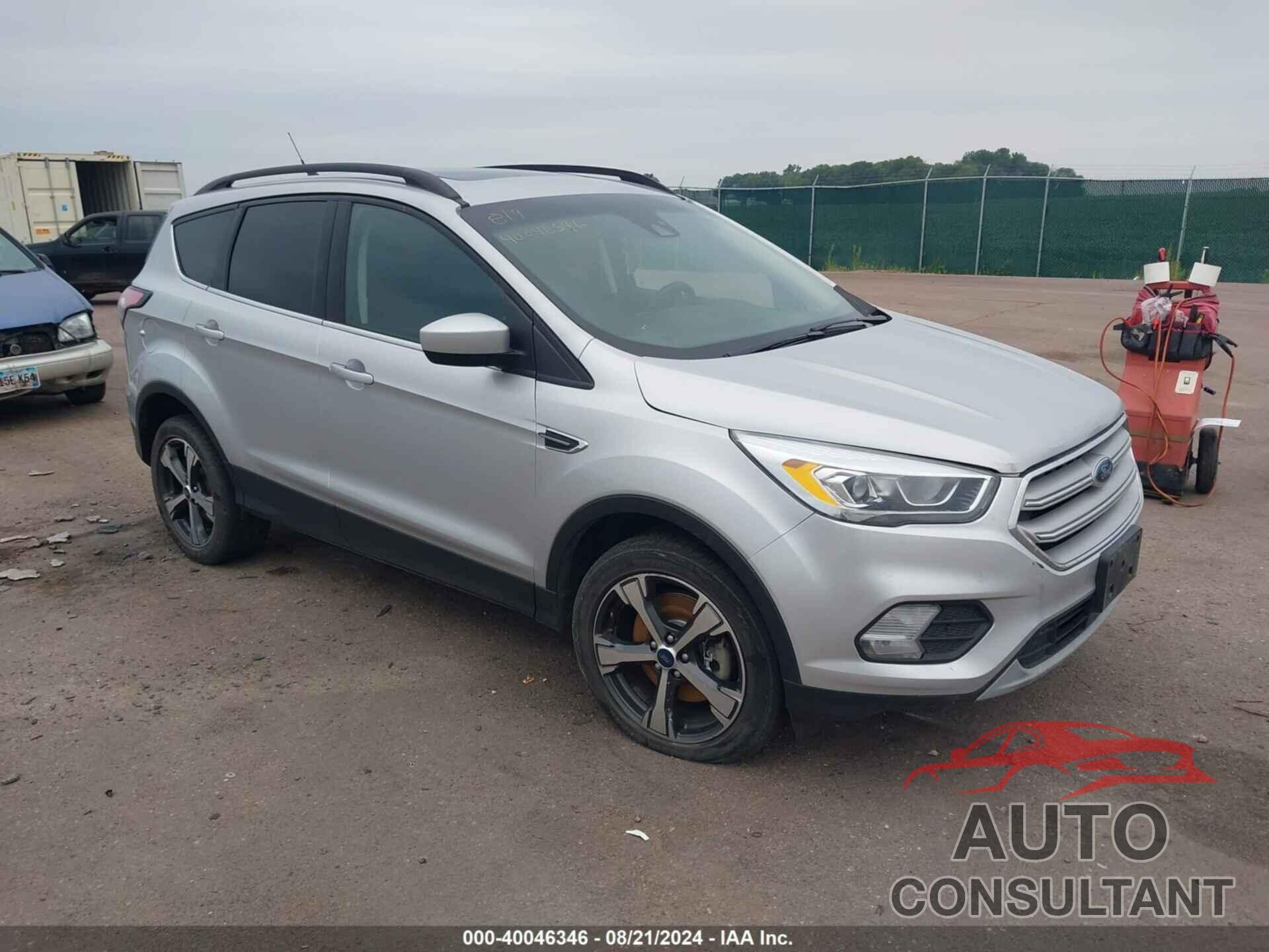 FORD ESCAPE 2018 - 1FMCU9HD9JUC40182