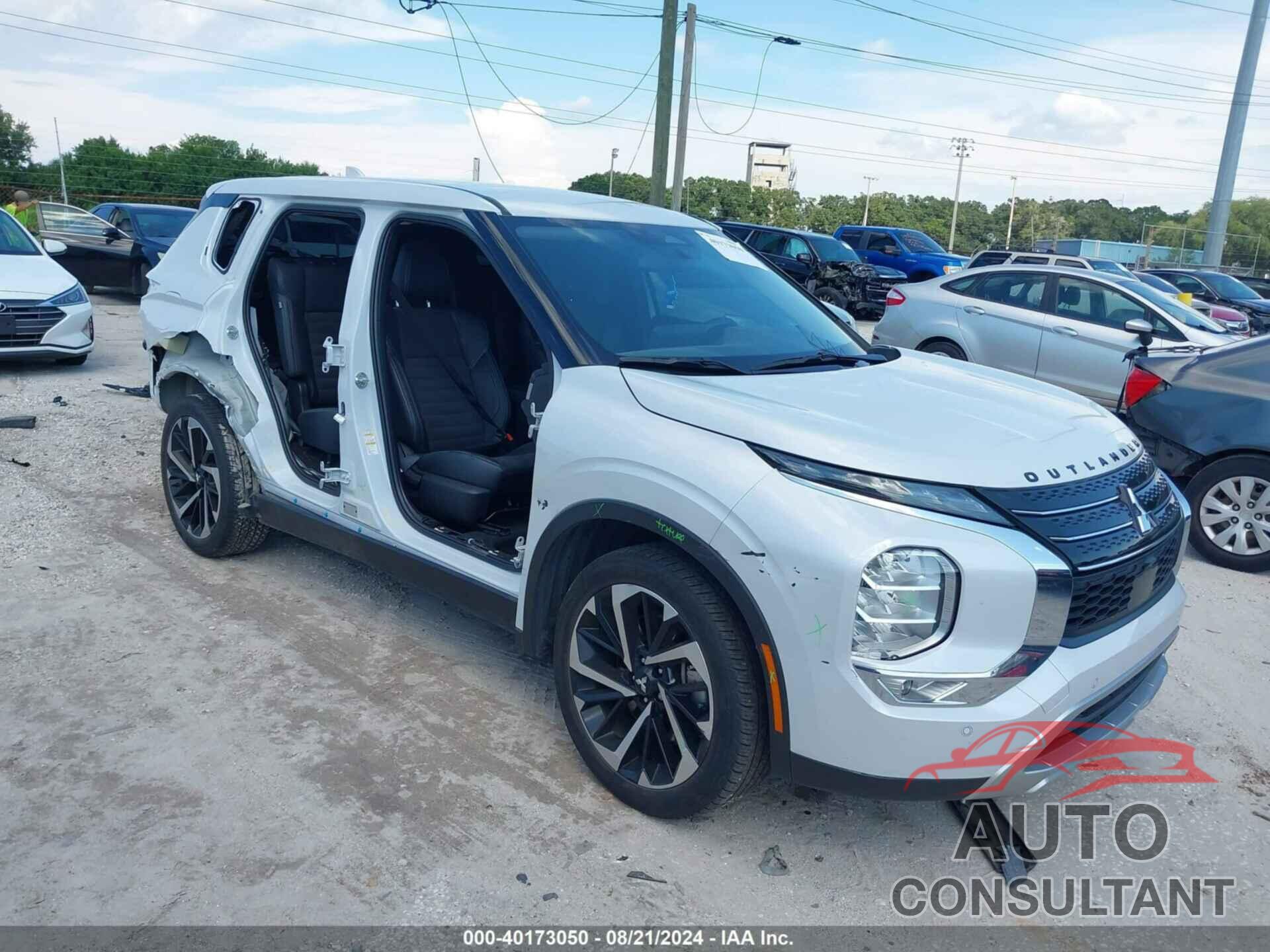 MITSUBISHI OUTLANDER 2022 - JA4J3UA80NZ086317