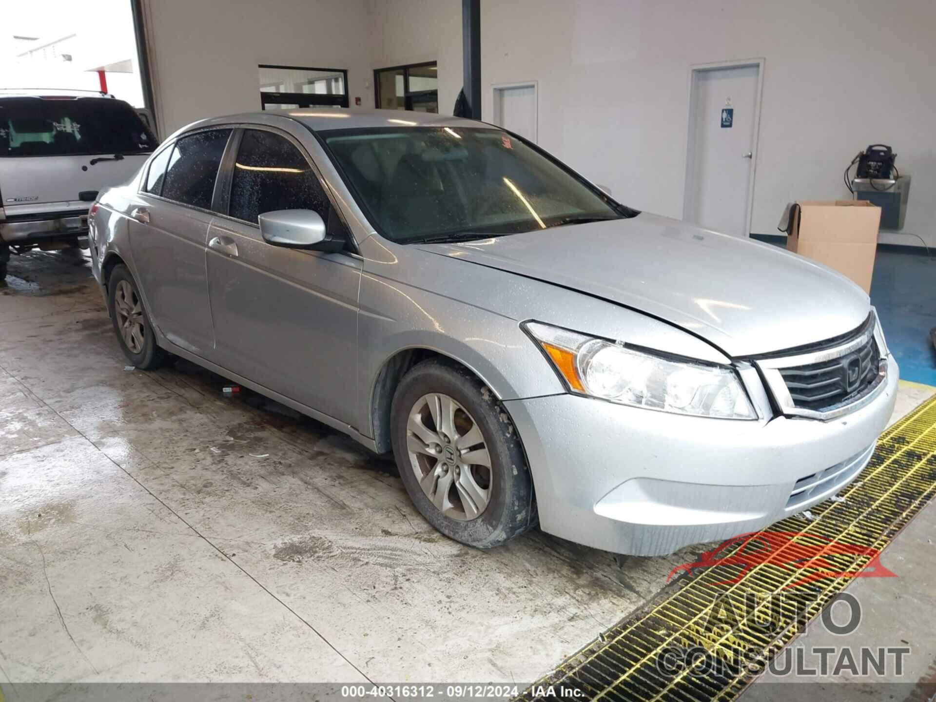 HONDA ACCORD 2010 - 1HGCP2F48AA093801