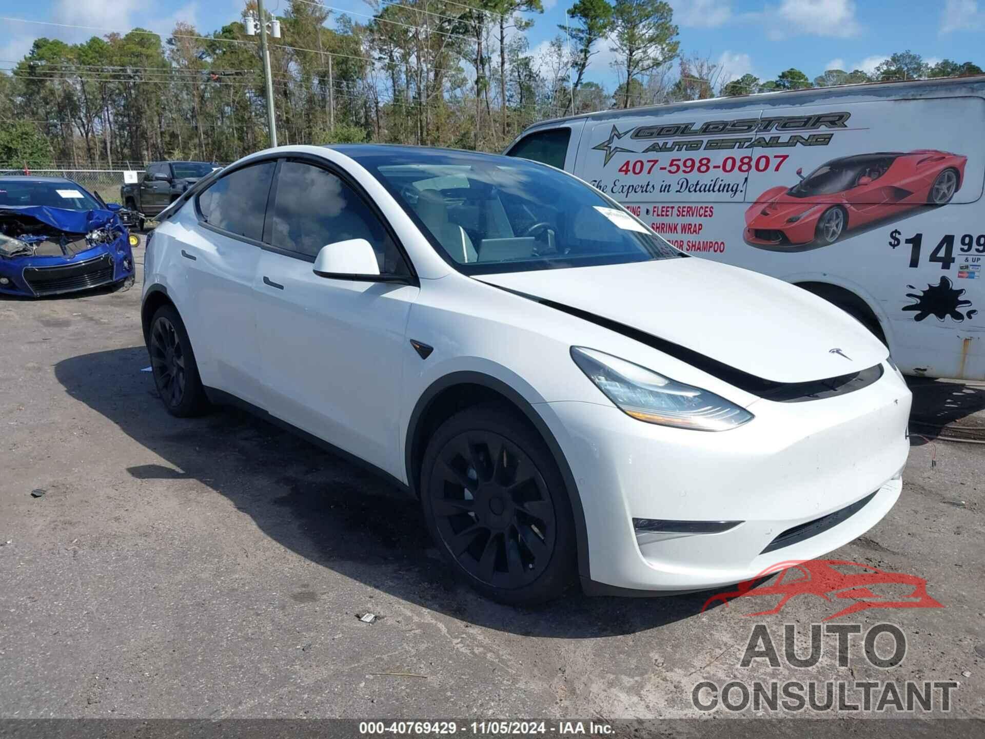 TESLA MODEL Y 2021 - 5YJYGDEE6MF130088