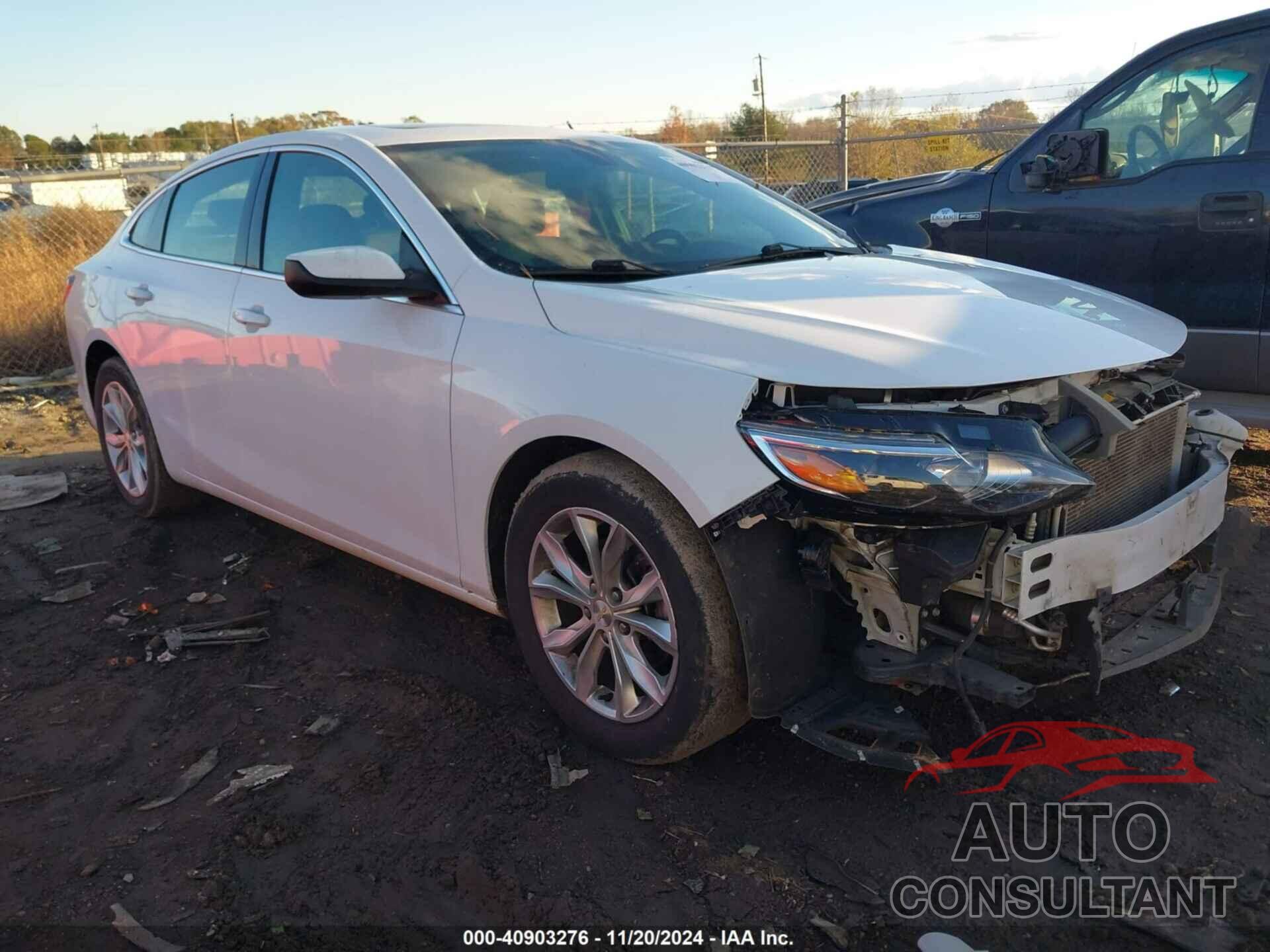 CHEVROLET MALIBU 2019 - 1G1ZD5ST2KF142911