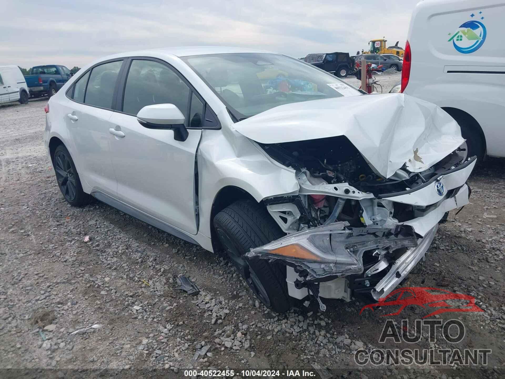 TOYOTA COROLLA 2024 - JTDBCMFE5R3043187