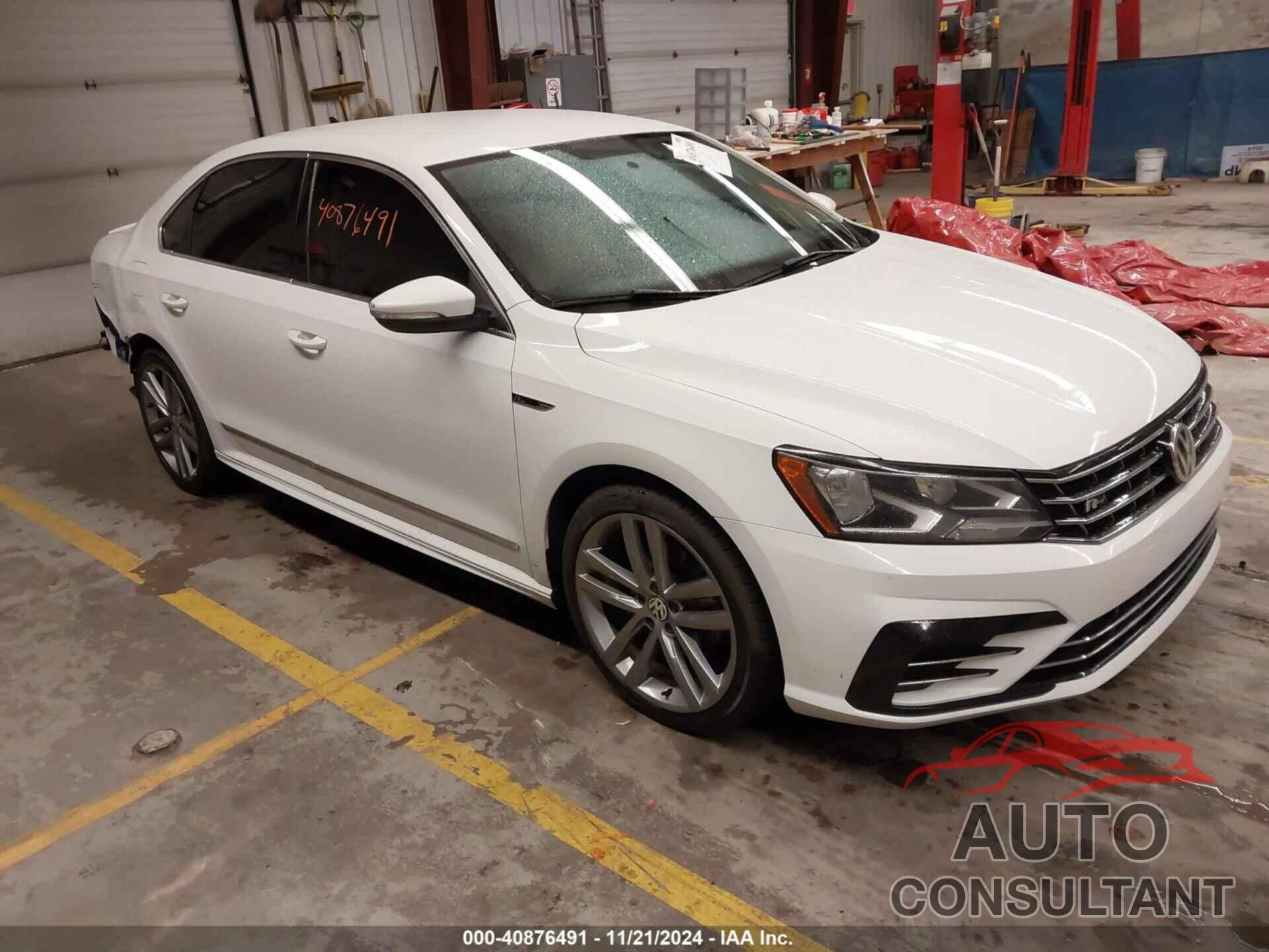 VOLKSWAGEN PASSAT 2017 - 1VWDT7A34HC068478