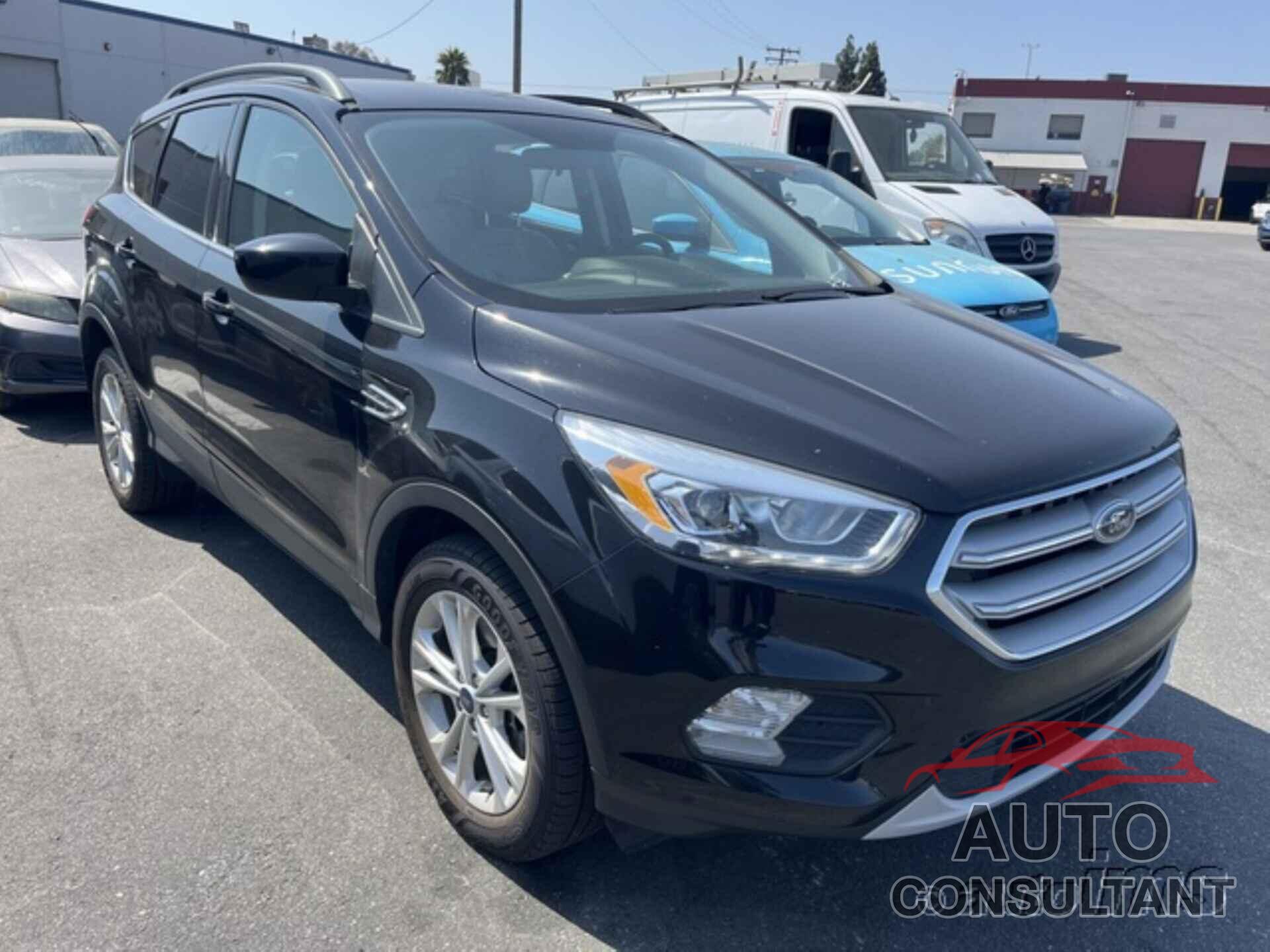 FORD ESCAPE 2019 - 1FMCU9HD7KUA65707