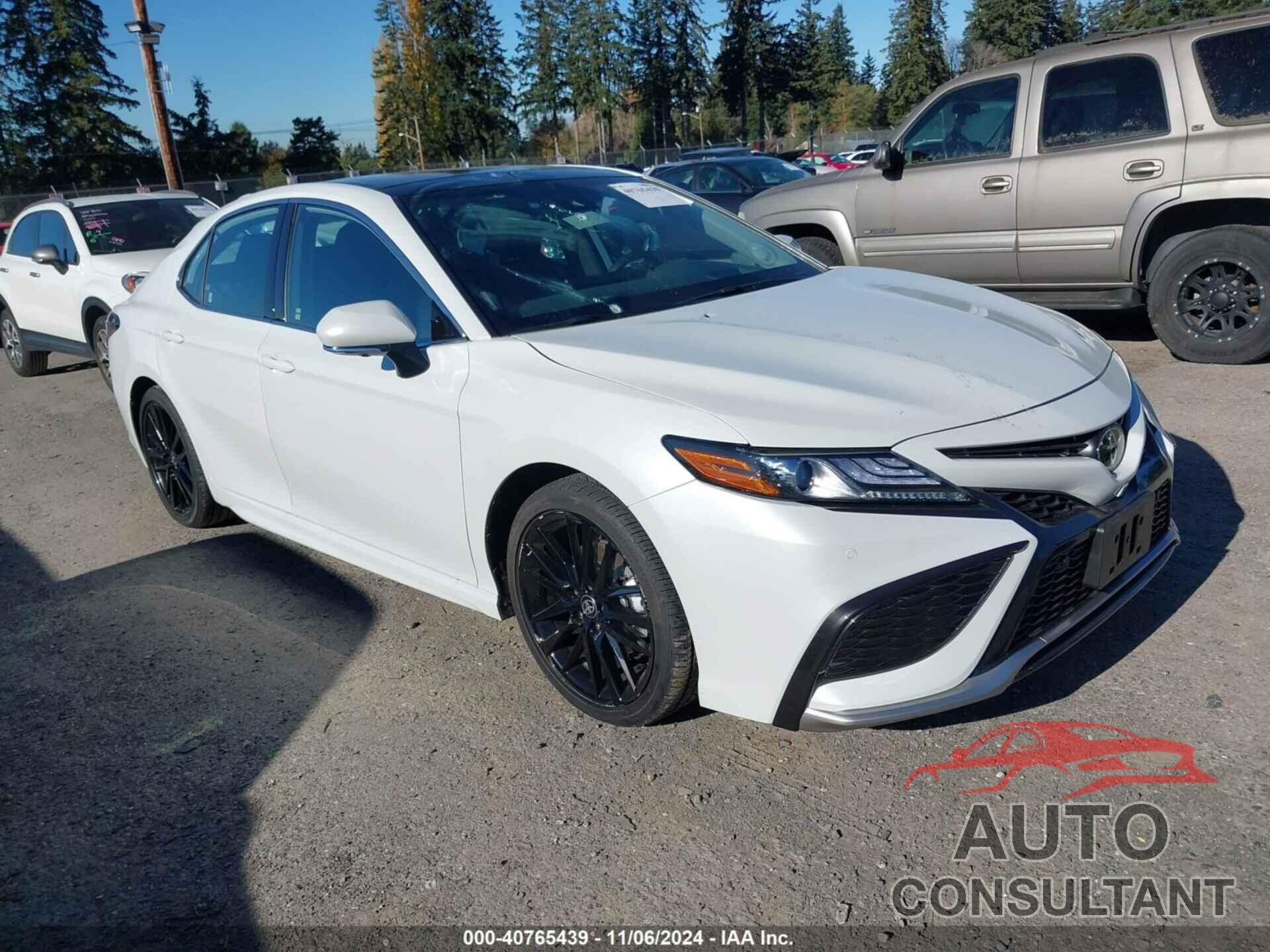 TOYOTA CAMRY 2024 - 4T1KZ1AK7RU103194