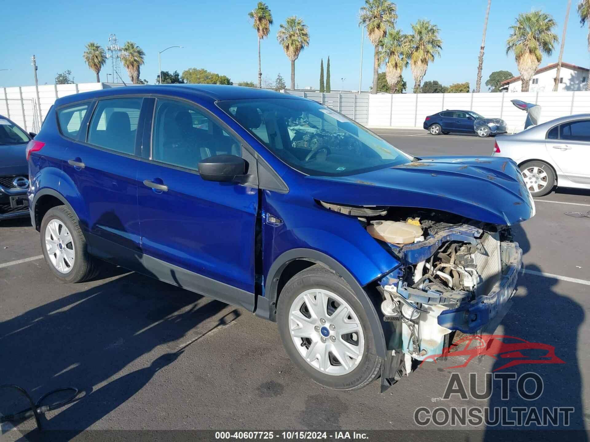 FORD ESCAPE 2016 - 1FMCU0F70GUC60290