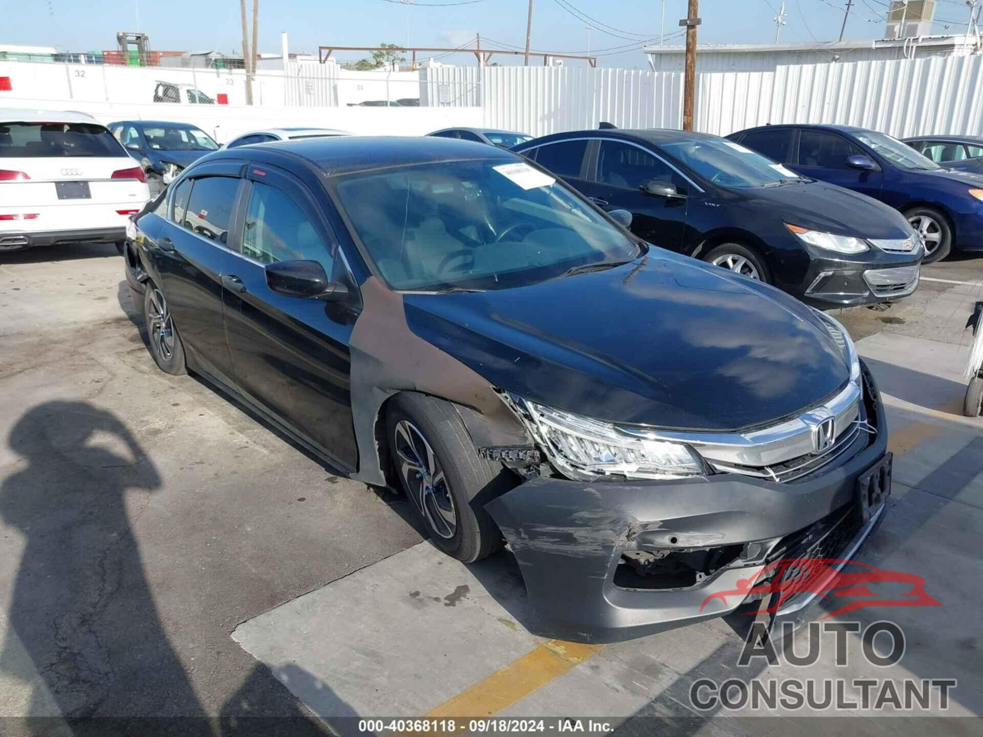 HONDA ACCORD 2017 - 1HGCR2F32HA014120