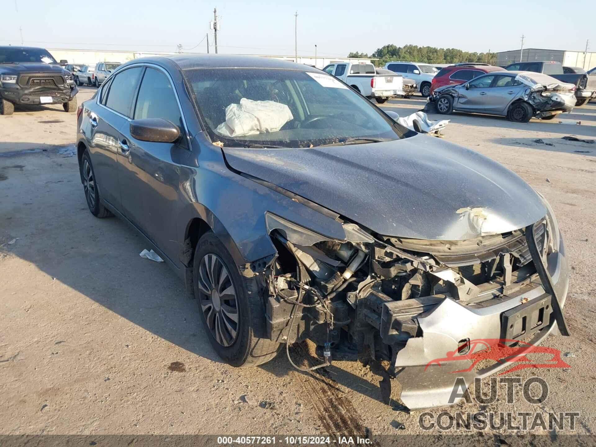 NISSAN ALTIMA 2017 - 1N4AL3AP5HN317916