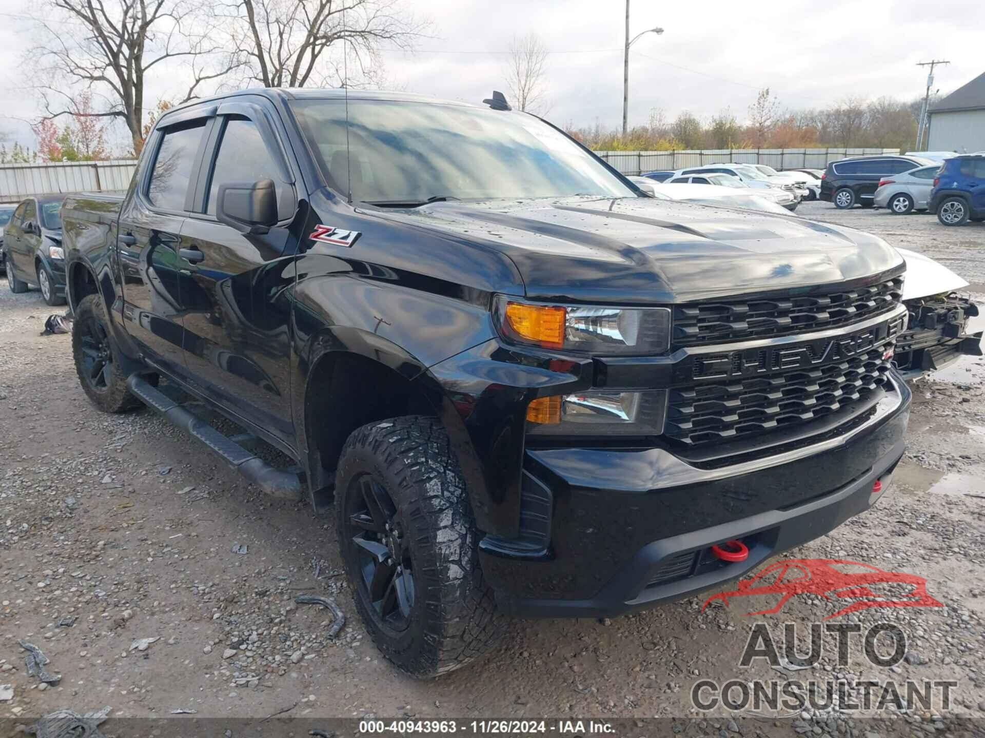 CHEVROLET SILVERADO 1500 2021 - 1GCPYCEF4MZ419556